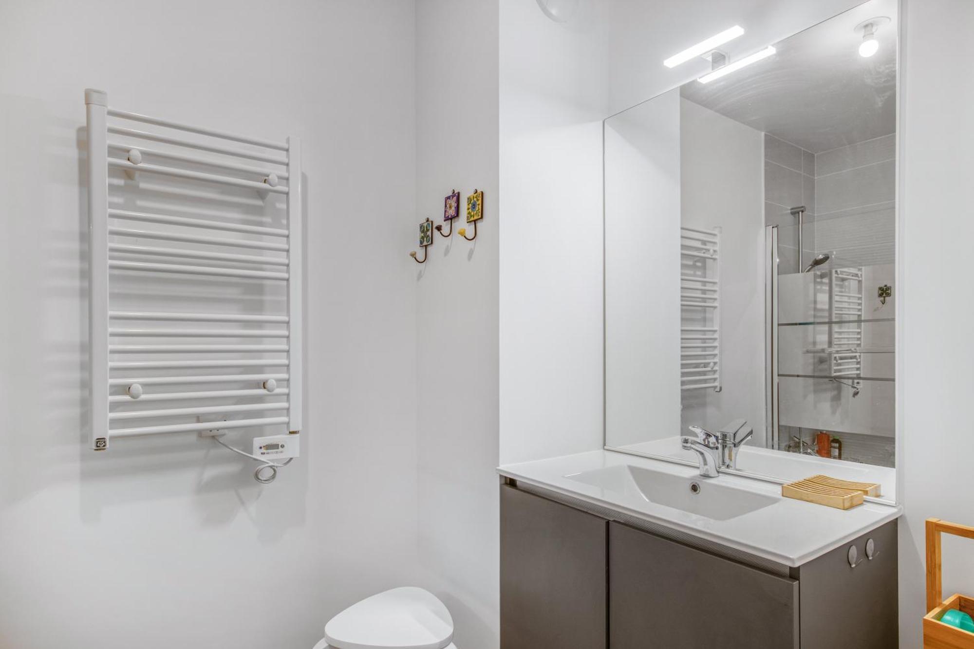 Nouvelle Ere - Appt A Moins D'Un Km De La Plage Le Lavandou Exterior foto