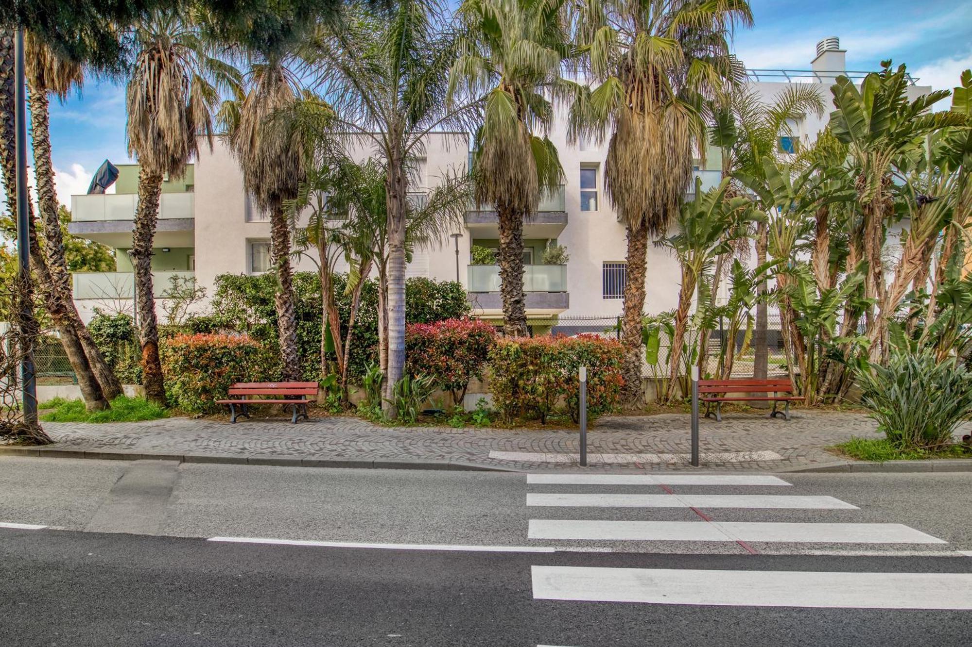 Nouvelle Ere - Appt A Moins D'Un Km De La Plage Le Lavandou Exterior foto